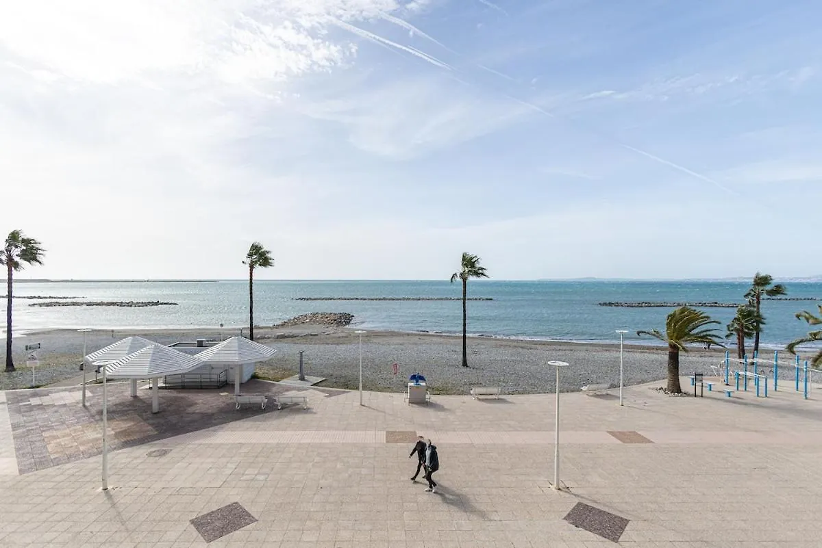Stunning Apartment With Sea Front Terrace Saint-Laurent-du-Var France